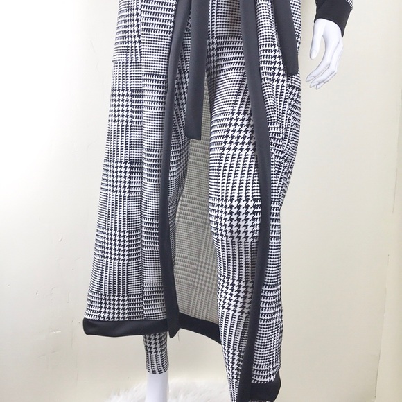 “Jackie” Flocked Plaid Maxi Set - Picture 5 of 7